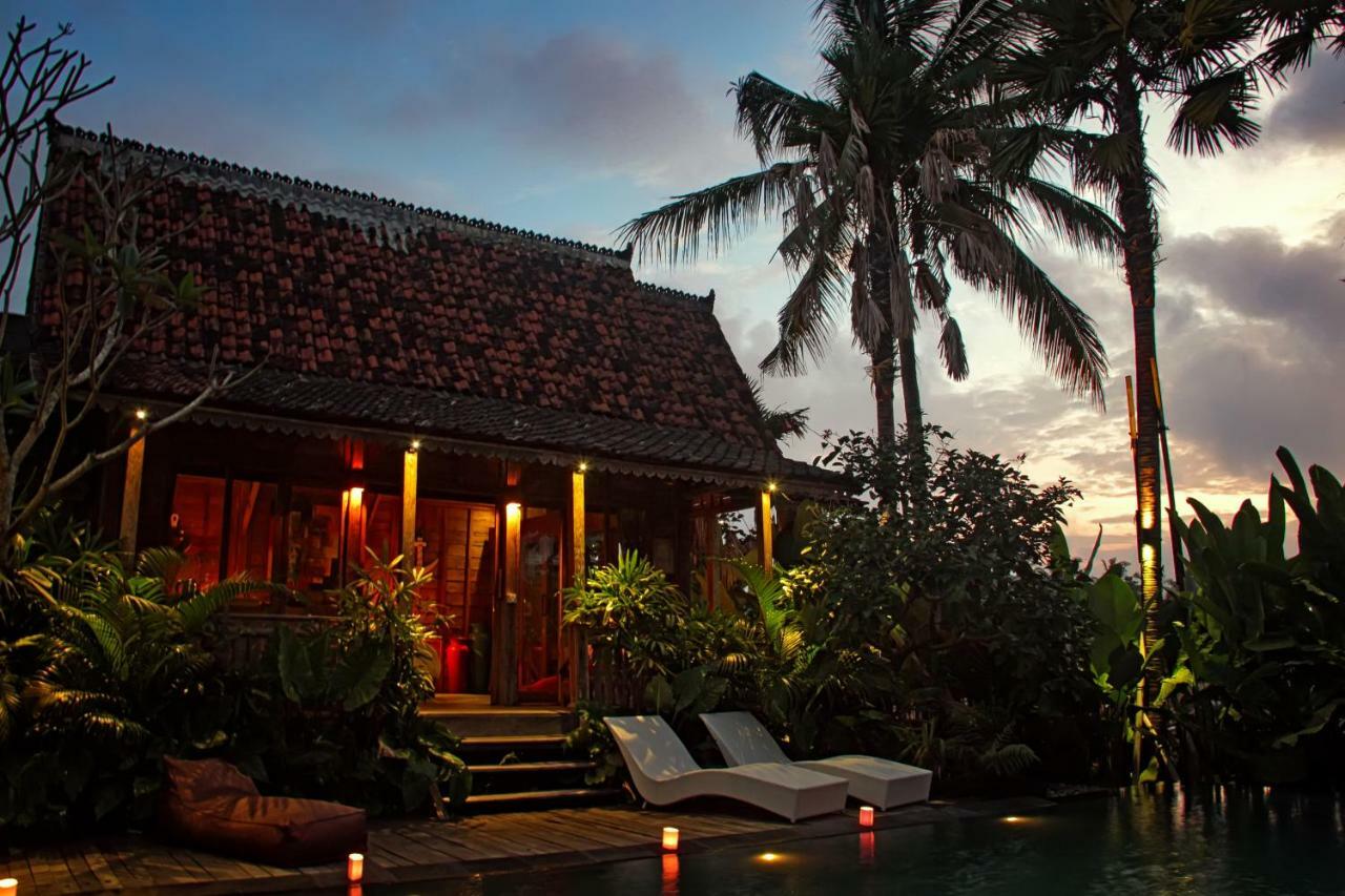 Ubud Virgin Villa Exterior photo